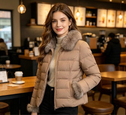 Damen nan kurze taillierte Wintersteppjacke mit abnehmbarem Webpelzkragen, tonalen Taillenriegeln und verdecktem zweiwege-reißverschluss Nord Taschen