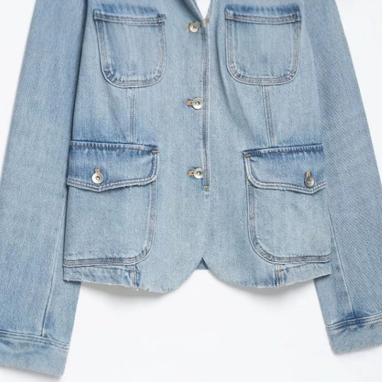 Damen Jeansjacke im Utility-Look mit Stehkragen, Pattentaschen und Schulterpatten Nord Taschen