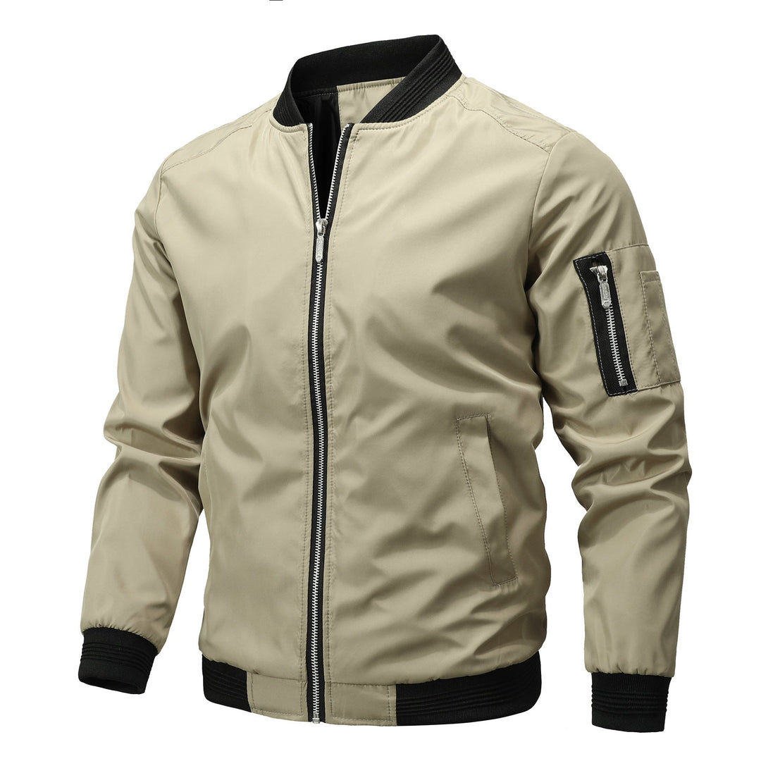 Leichte Bomberjacke mit Urbaner Kante