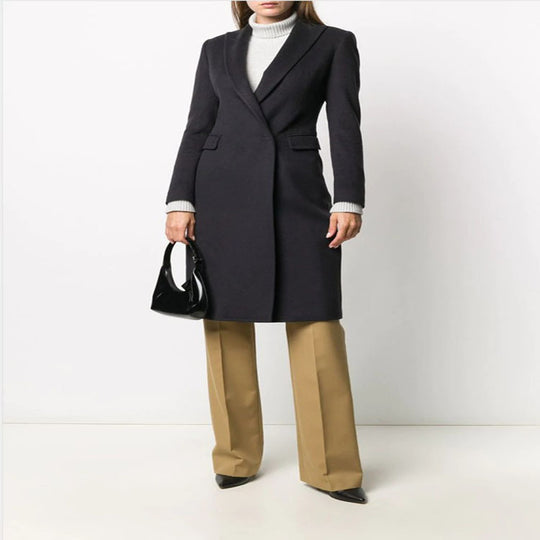 Damen Schlanker Tailoring-Longcoat mit Schalkragen, taillierter Nahtführung und verdeckter Knopfleiste Nord Taschen