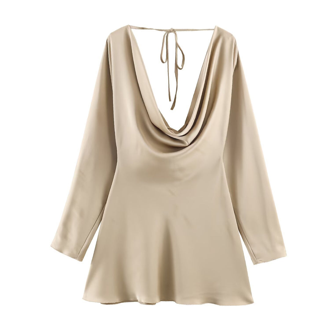Damen Kurzes Satin-Minikleid mit tiefem Wasserfall‑Rücken, V‑Ausschnitt vorne und langen Ärmeln Nord Taschen