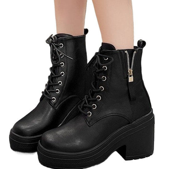 Damen Modische Plateau-Stiefel mit schnürbarer Konstruktion und robustem Profil Nord Taschen