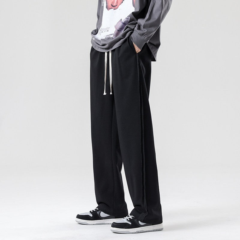 Herren weite Jogginghose im Oversize-Schnitt mit Seitenstreifen, Kordelzug & Fleecefutter Nord Taschen
