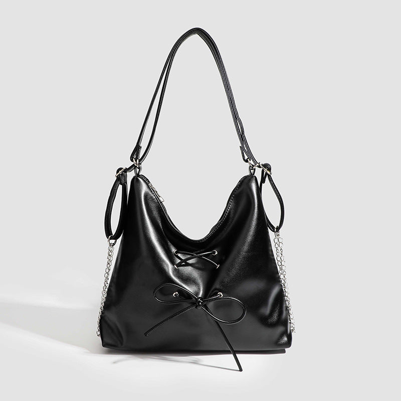 Damen Hobo-Tasche mit verspieltem Kordelzug und metallischen Akzenten Nord Taschen