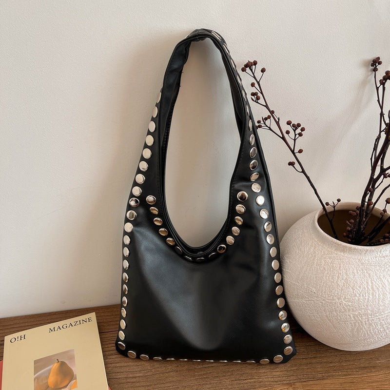 Damen Umhängetasche mit modischem Metallnieten-Design Nord Taschen