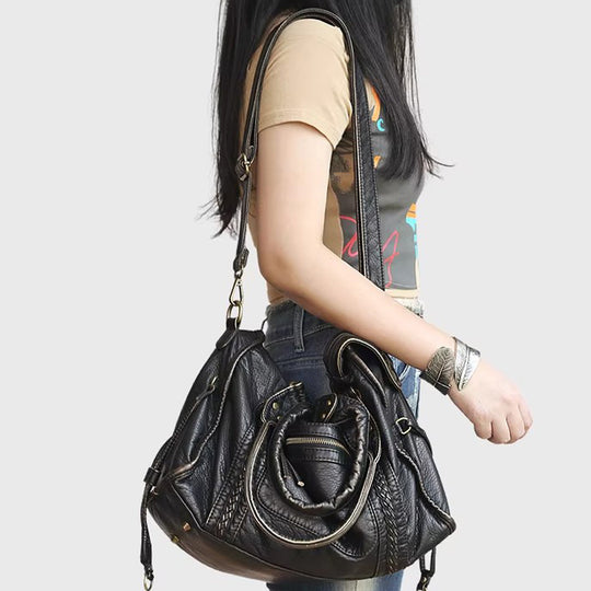 Damen Handtasche aus hochwertigem Kunstleder mit praktischen Reißverschlussfächern Nord Taschen
