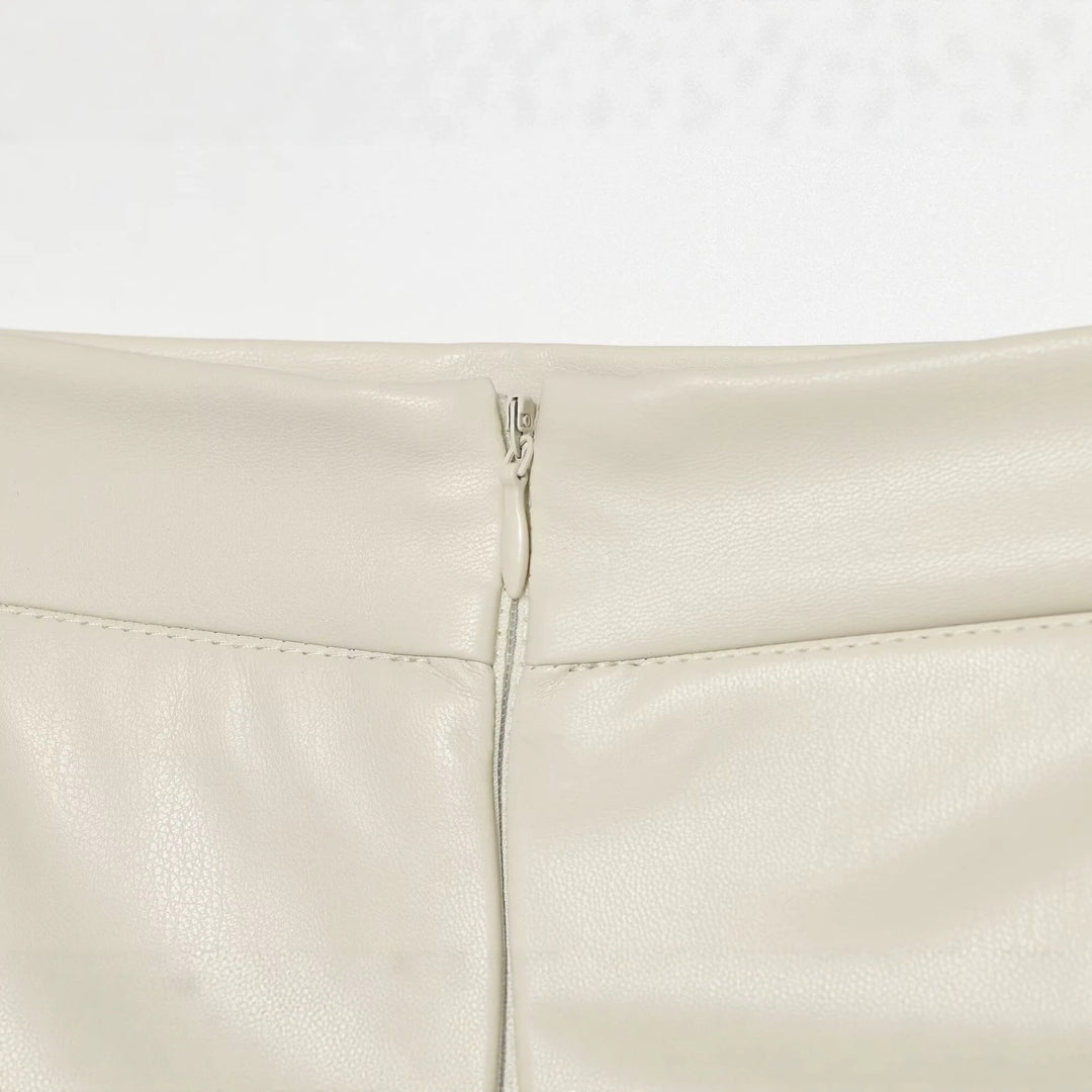 Damen Taillierter Midirock aus Kunstleder mit abgesteppten Teilungsnähten Nord Taschen