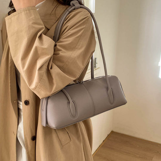 Damen elegante Umhängetasche mit doppeltem Reißverschluss und praktischen Details Nord Taschen