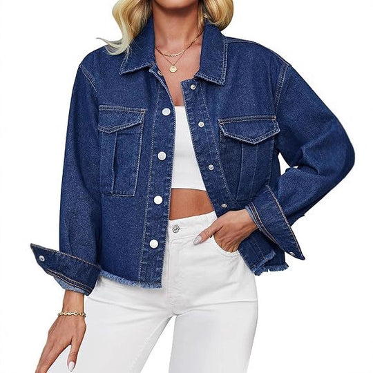 Damen Kurz geschnittene Oversize-Jeansjacke mit rohem Saum und aufgesetzten Brusttaschen Nord Taschen