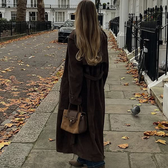 Damen Langschnitt Wildleder-Trenchcoat mit Oversize-Kragen und Bindegürtel Nord Taschen
