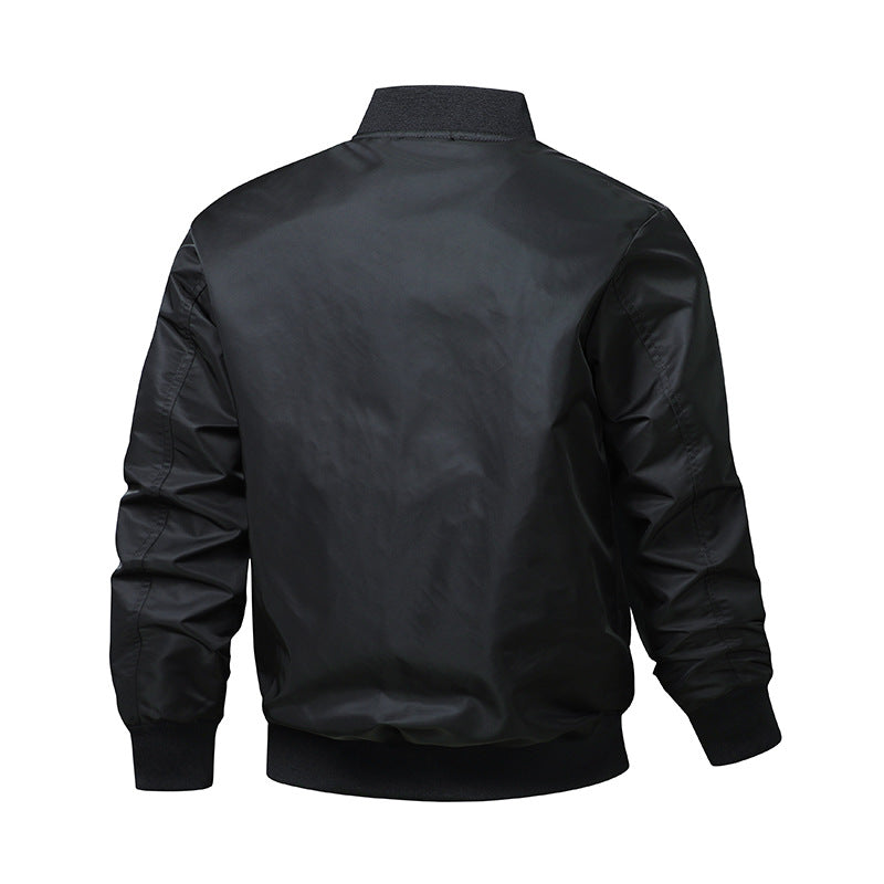 Herren Urbaner Nylon-Bomber mit Utility-Ärmeltasche und leichter Thermoisolierung Nord Taschen