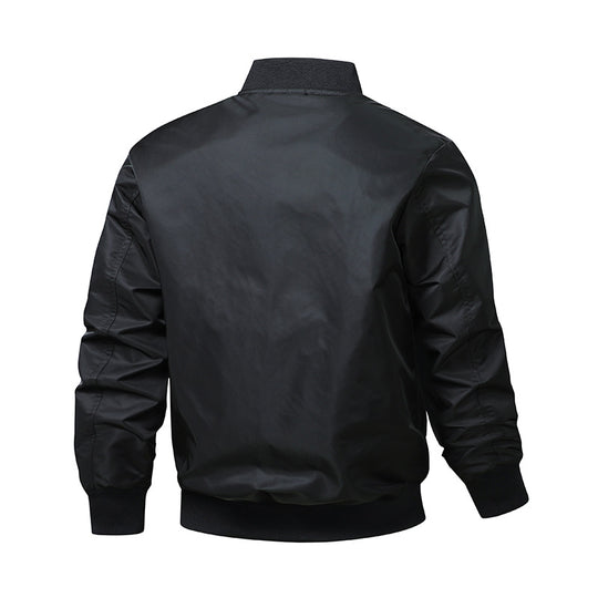 Herren Urbaner Nylon-Bomber mit Utility-Ärmeltasche und leichter Thermoisolierung Nord Taschen