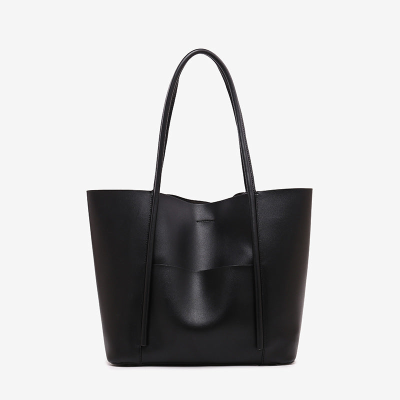 Damen schlichte Ledertasche mit praktischem Innendesign Nord Taschen