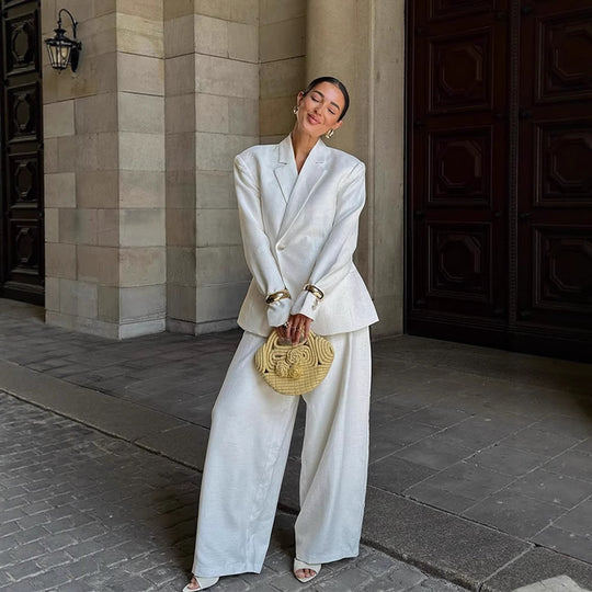 Damen Oversize-Leinenblazer mit strukturierter Schulter und tailliertem Saum Nord Taschen