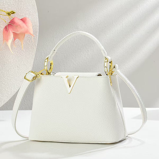 Damen stilvolle Handtasche mit goldenen Akzenten und verstellbarem Schulterriemen Nord Taschen