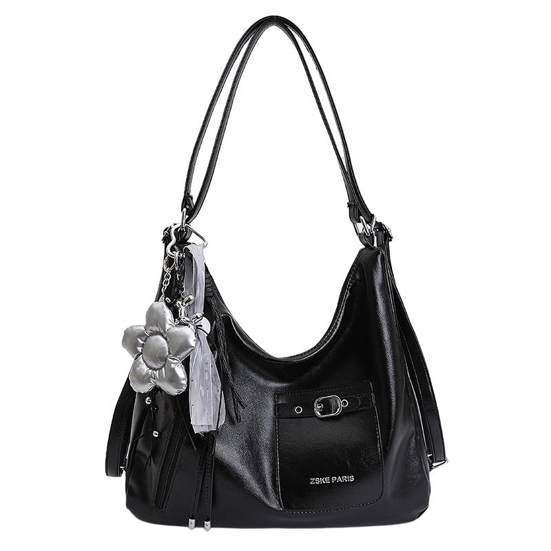 Damen Hobo-Tasche aus schmeichelndem Kunstleder mit praktischen Fächern Nord Taschen