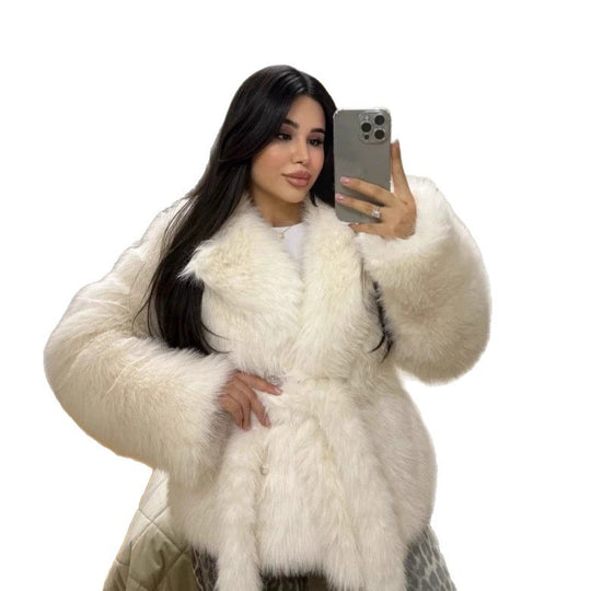 Damen Kurzmantel aus langflorigem Faux-Fur mit taillierendem Bindegürtel Nord Taschen