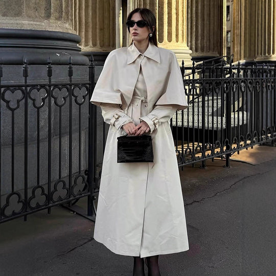 Damen Langer Taillierter Trenchcoat mit abnehmbarem Cape und Bindegürtel Nord Taschen