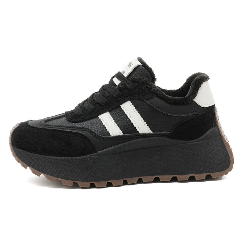 Damen Plateau Sneakers mit weich gefüttert Innenausstattung und modischen Akzenten Nord Taschen