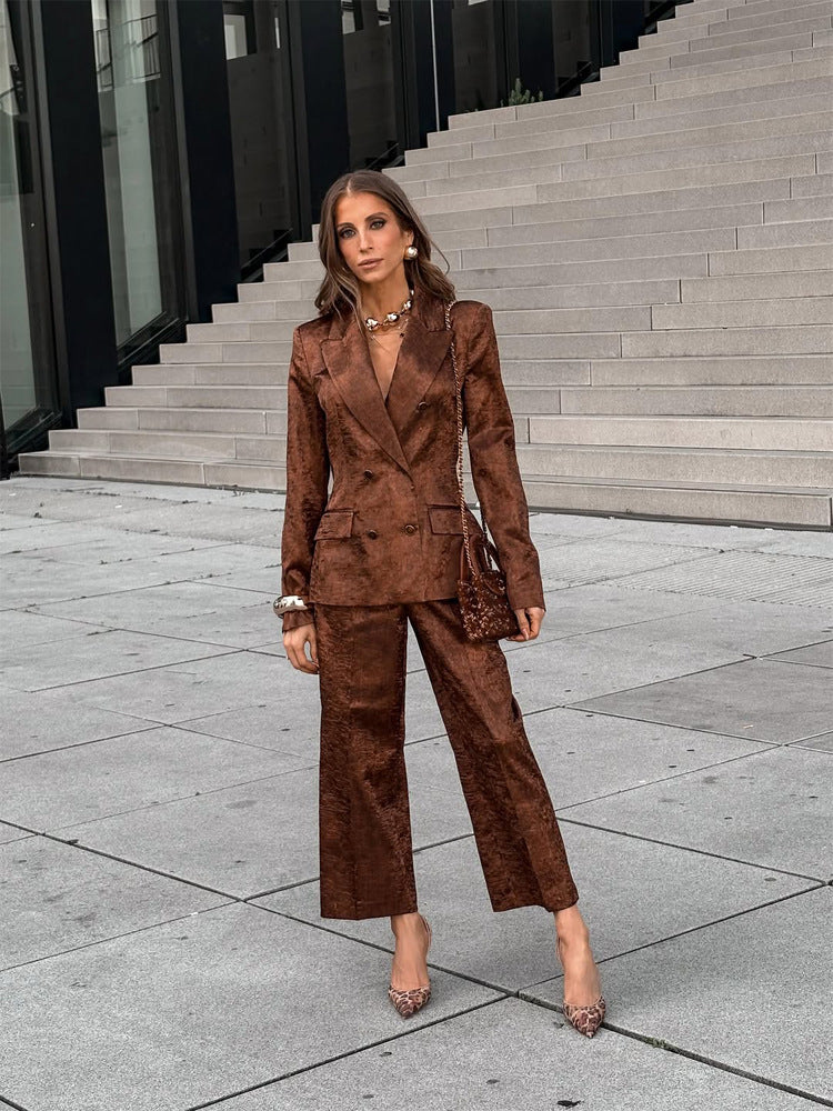 Damen Doppelreihiges Samt-Blazer und Cropped-Hose Co-Ord-Set Nord Taschen