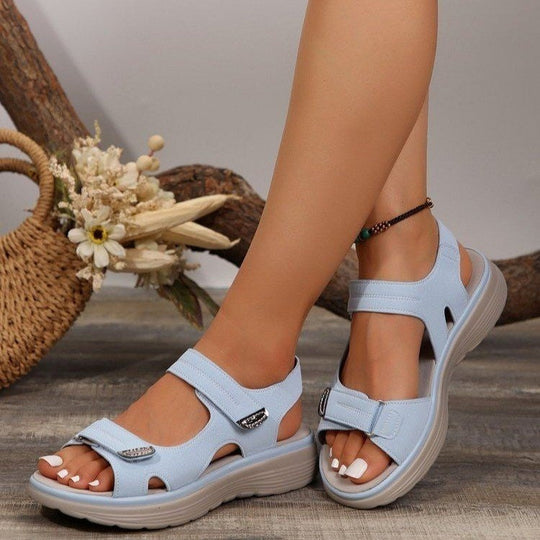 Damen Komfortsandalen mit verstellbaren Klettverschlüssen und ergonomischem Fußbett