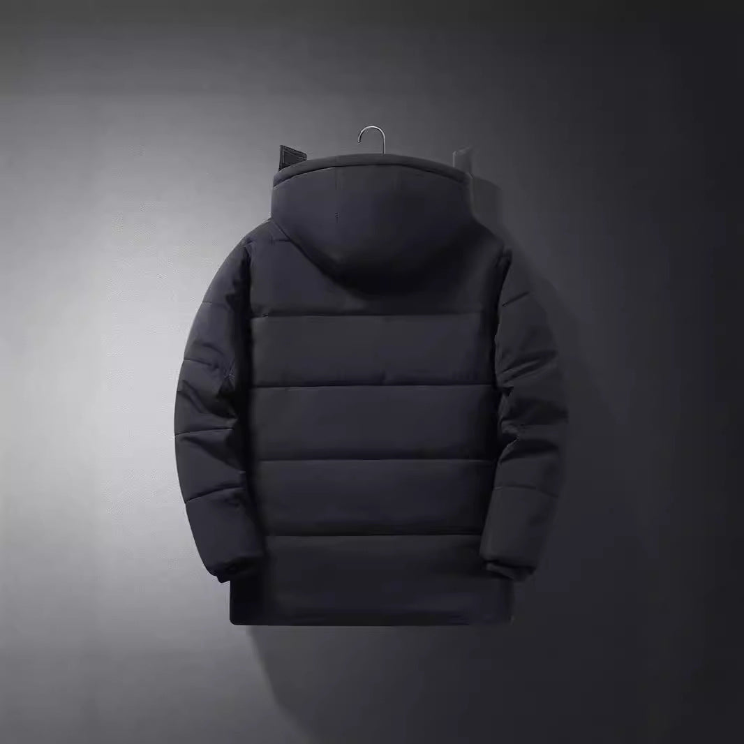 Herren Kurzparka mit gesteppter Thermofütterung, Kapuzenansatz und Multifunktionsklappentaschen Nord Taschen