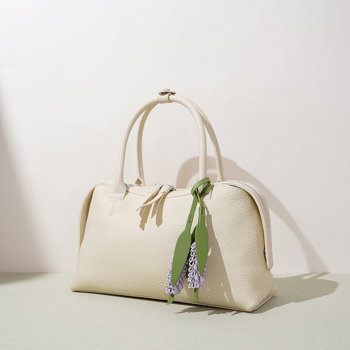 Damen moderne Handtasche mit einzigartigem Blumenanhänger Nord Taschen