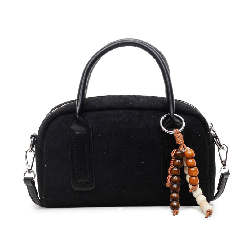 Damen Vintage-inspiriertes Handtaschenmodell mit abnehmbarem Anhänger Nord Taschen