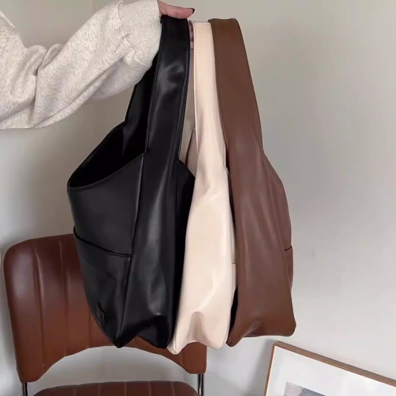 Damen Hobo-Tasche mit elegantem Faltendesign und komfortablem Schulterriemen Nord Taschen