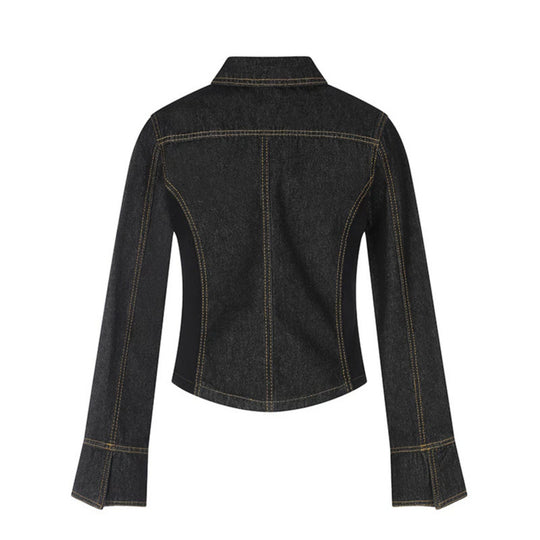 Damen taillierte Cropped-Jeansjacke mit Formnähten, Brustpatten und Schmuckknöpfen Nord Taschen