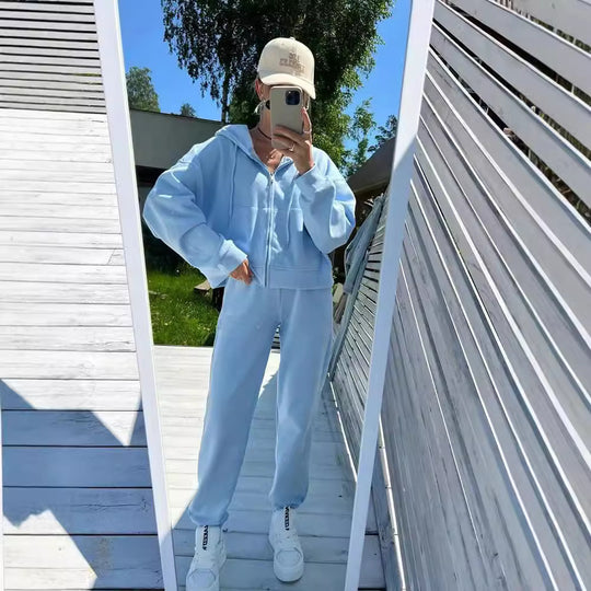 Damen lässiges Kapuzen-Sweatshirt und Jogginghose Set in Oversize-Passform mit Reißverschluss und Kängurutasche Nord Taschen