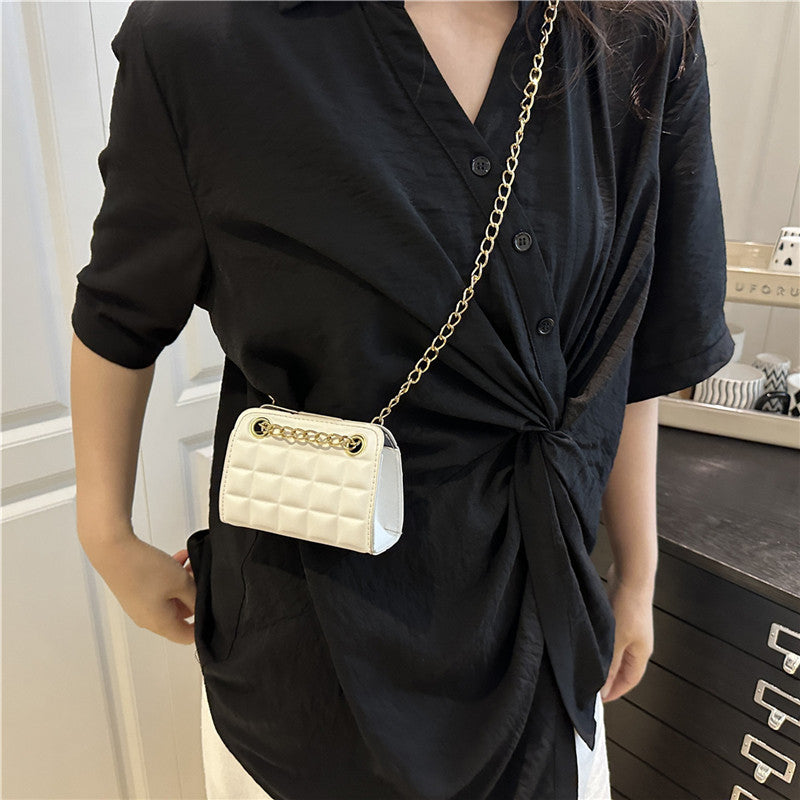 Damen modische Mini-Handtasche mit exquisiten Kettenakzenten Nord Taschen