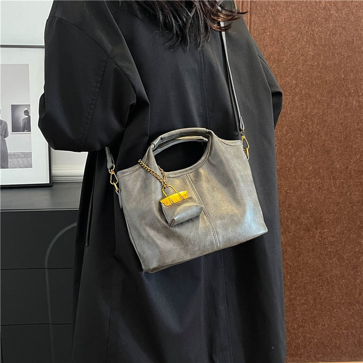 Damen elegante Handtasche mit abnehmbarem Charm Nord Taschen
