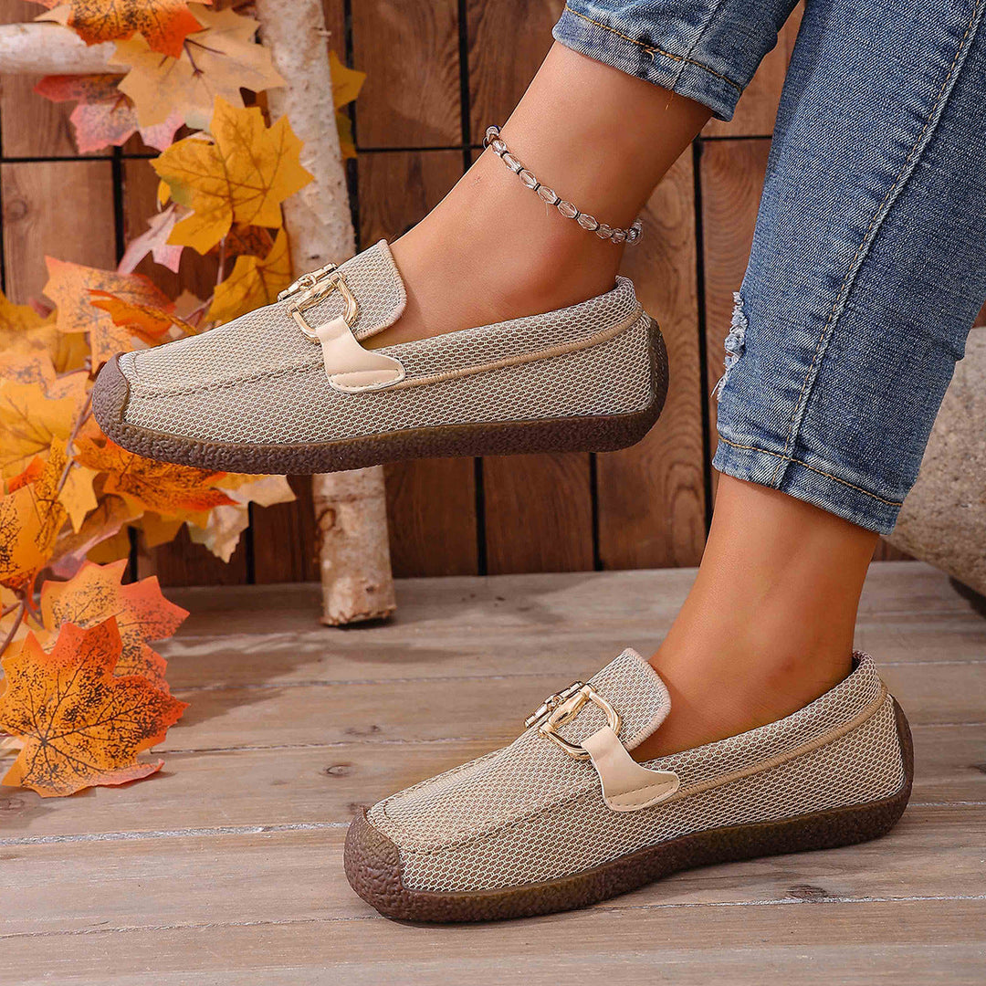 Damen leichte Slip-On Mokassins mit atmungsaktivem Mesh-Obermaterial und modischer Schnallenverzierung