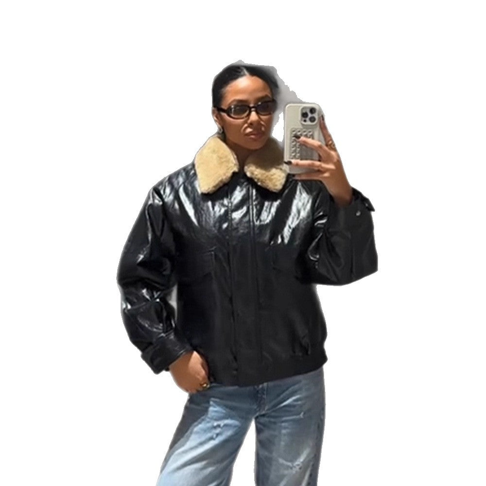 Damen Glänzende Oversize Lederimitat-Bomberjacke mit voluminösem Kunstfellkragen Nord Taschen