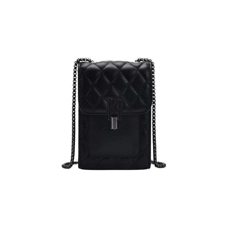 Damen elegante Handtasche mit Kettenriemen und gesteppter Optik Nord Taschen