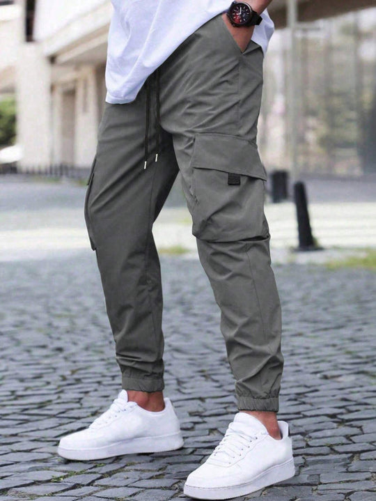 Herren technische Travel-Joggerhose mit integriertem Sicherheitsfach elastischem Tunnelzugbund und wasserabweisender Beschichtung Nord Taschen