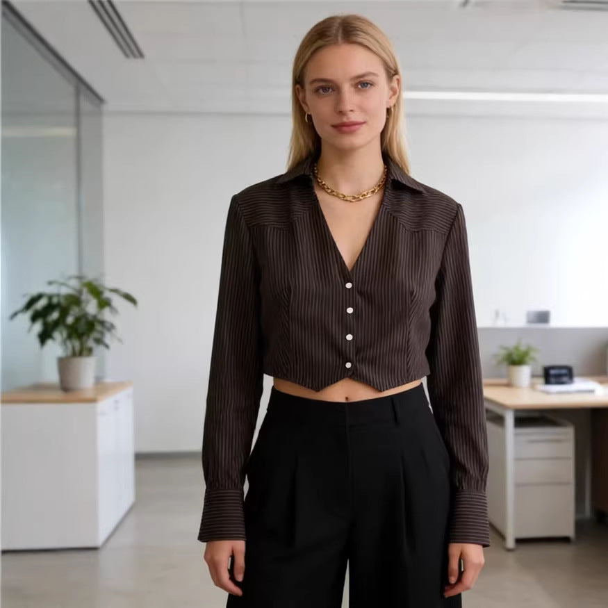 Damen Kurzbluse im Nadelstreifen-Look mit taillierter Schnittführung und spitzem Saum Nord Taschen