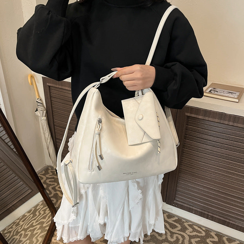 Damen Hobo-Tasche mit großzügigem Innenraum und praktischen Fächern Nord Taschen