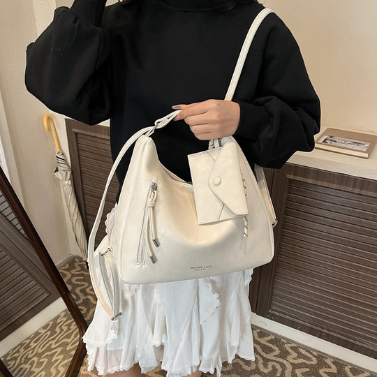 Damen Hobo-Tasche mit großzügigem Innenraum und praktischen Fächern Nord Taschen