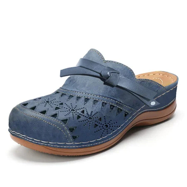 Damen Komfort Clogs mit modischem Lochmuster und dekorativem Riemen