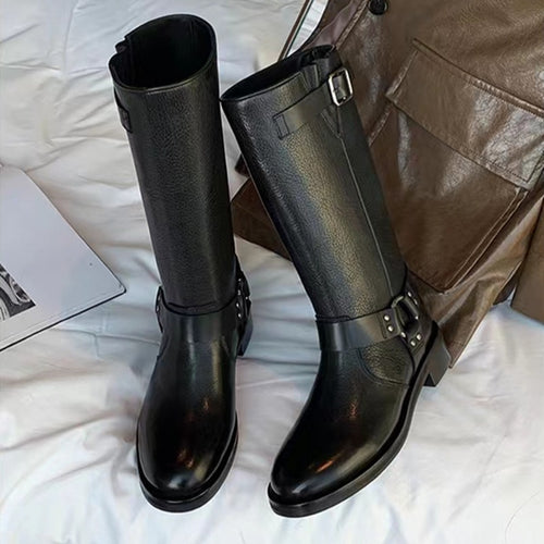 Damen Kniehohe Bikerstiefel aus Leder mit Harness‑Riemen & verstellbarer Schaftschnalle Nord Taschen