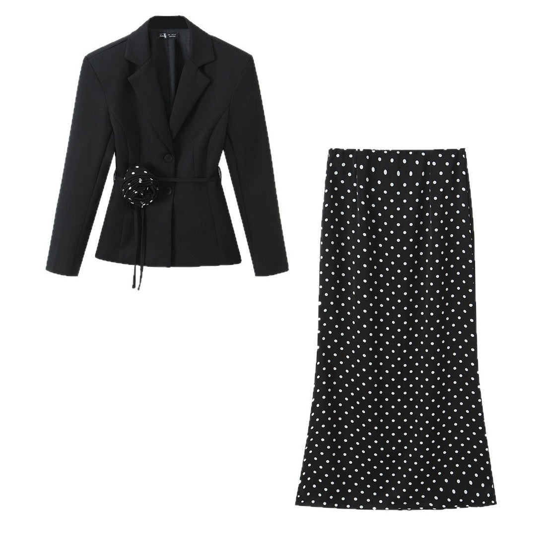 Damen Zweiteiliges tailliertes Blazer- und Midaxi-Rock-Set mit Rosenapplikation am Gürtel und Polka-Dot‑Rock Nord Taschen