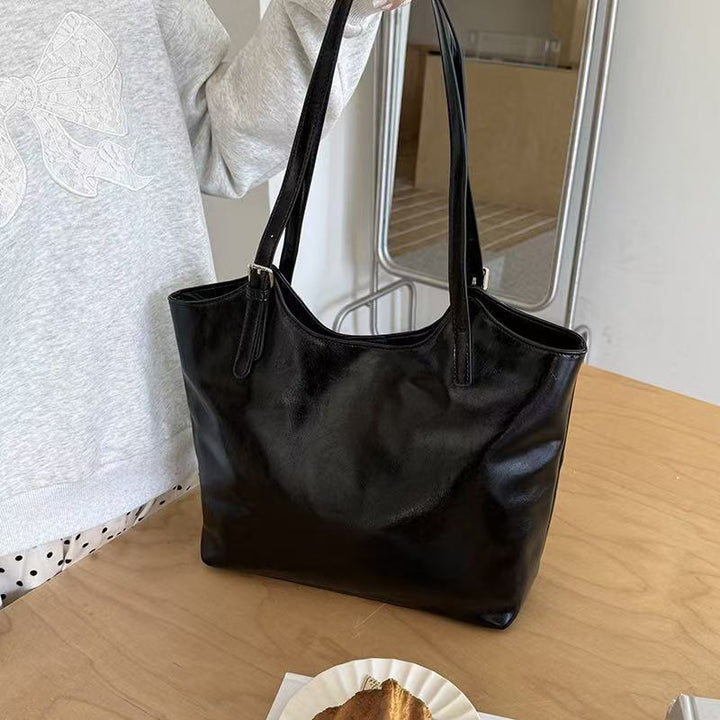 Damen Tote-Tasche mit eleganter Struktur und praktischem Innenlayout Nord Taschen