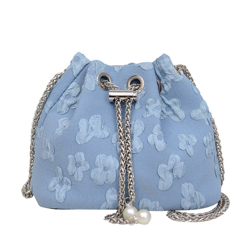 Damen Beuteltasche mit floralem Reliefdesign Nord Taschen