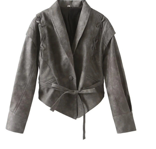 Damen Kurzjacke aus Wildlederoptik mit Wickelgürtel, Schalkragen und Schnürdetail Nord Taschen