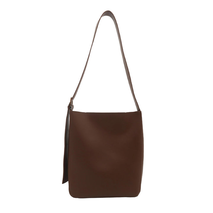 Damen Hobo-Tasche mit minimalistischer Form und luxuriöser Textur Nord Taschen