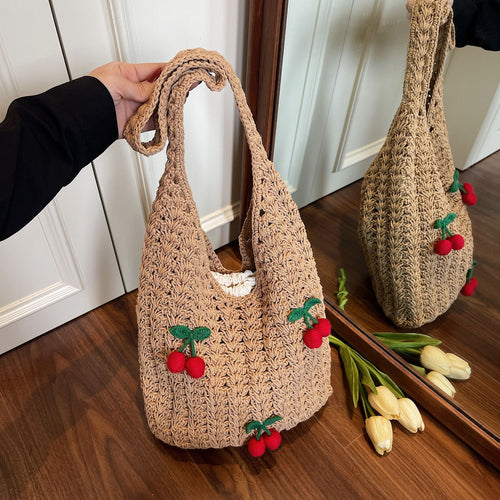 Damen Handgefertigte Umhängetasche mit verspielten Fruit-Applikationen Nord Taschen