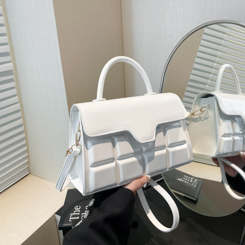 Damen moderne Handtasche mit strukturiertem Design Nord Taschen