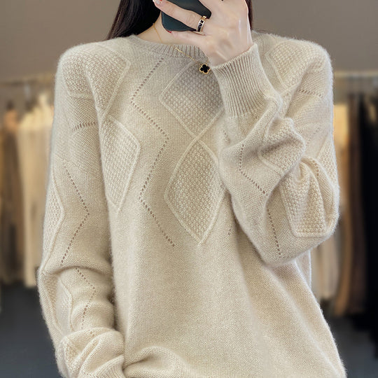 Damen Weicher Rautenmuster-Pullover im Mohair‑Look mit feiner Ajourstruktur und Rundhalsausschnitt Nord Taschen